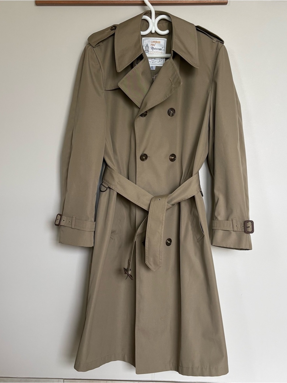 Vintage London Fog Maincoats Tan Trench Coat 38 Regular Belted